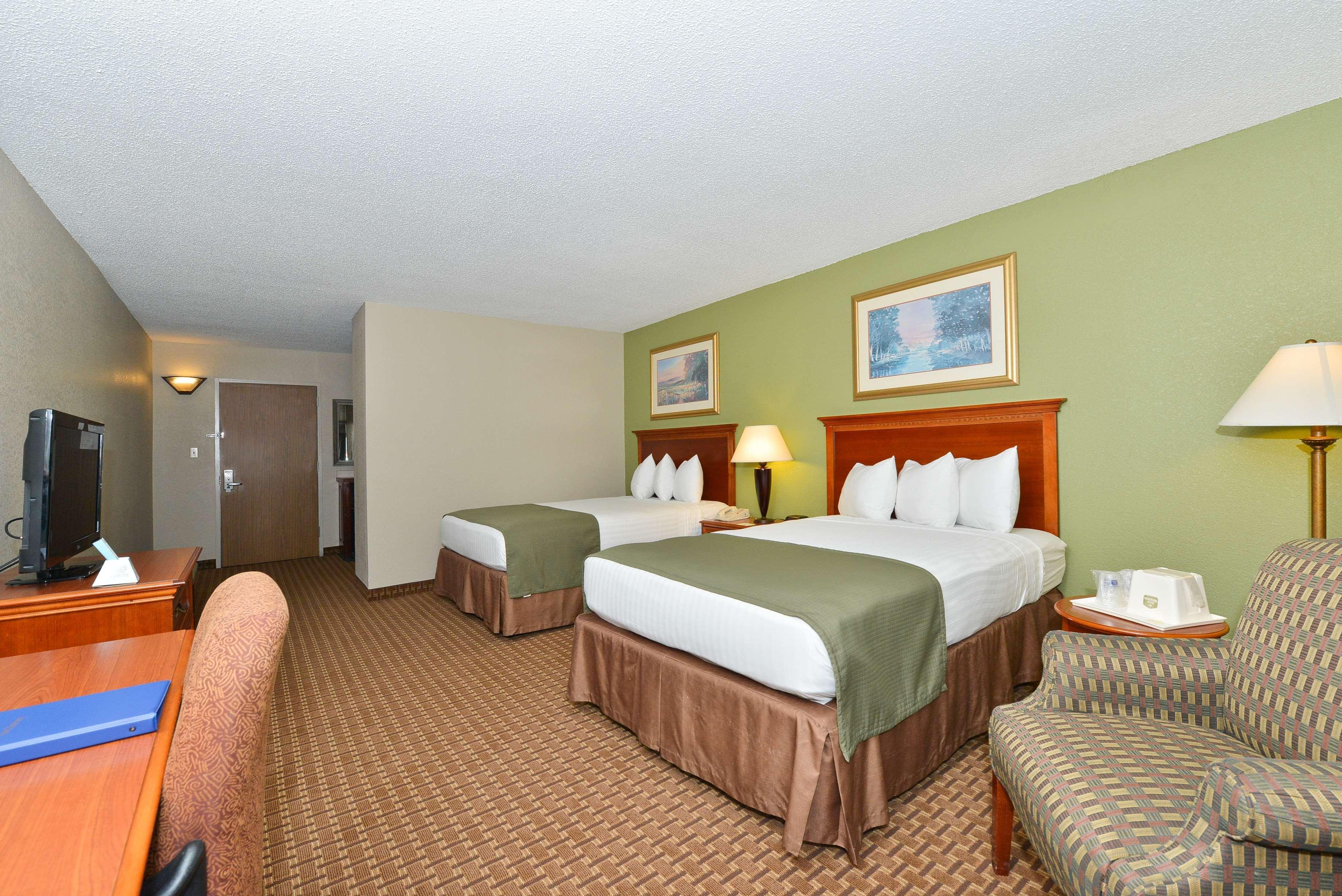 Surestay Plus Hotel By Best Western Raleigh North Downtown Εξωτερικό φωτογραφία