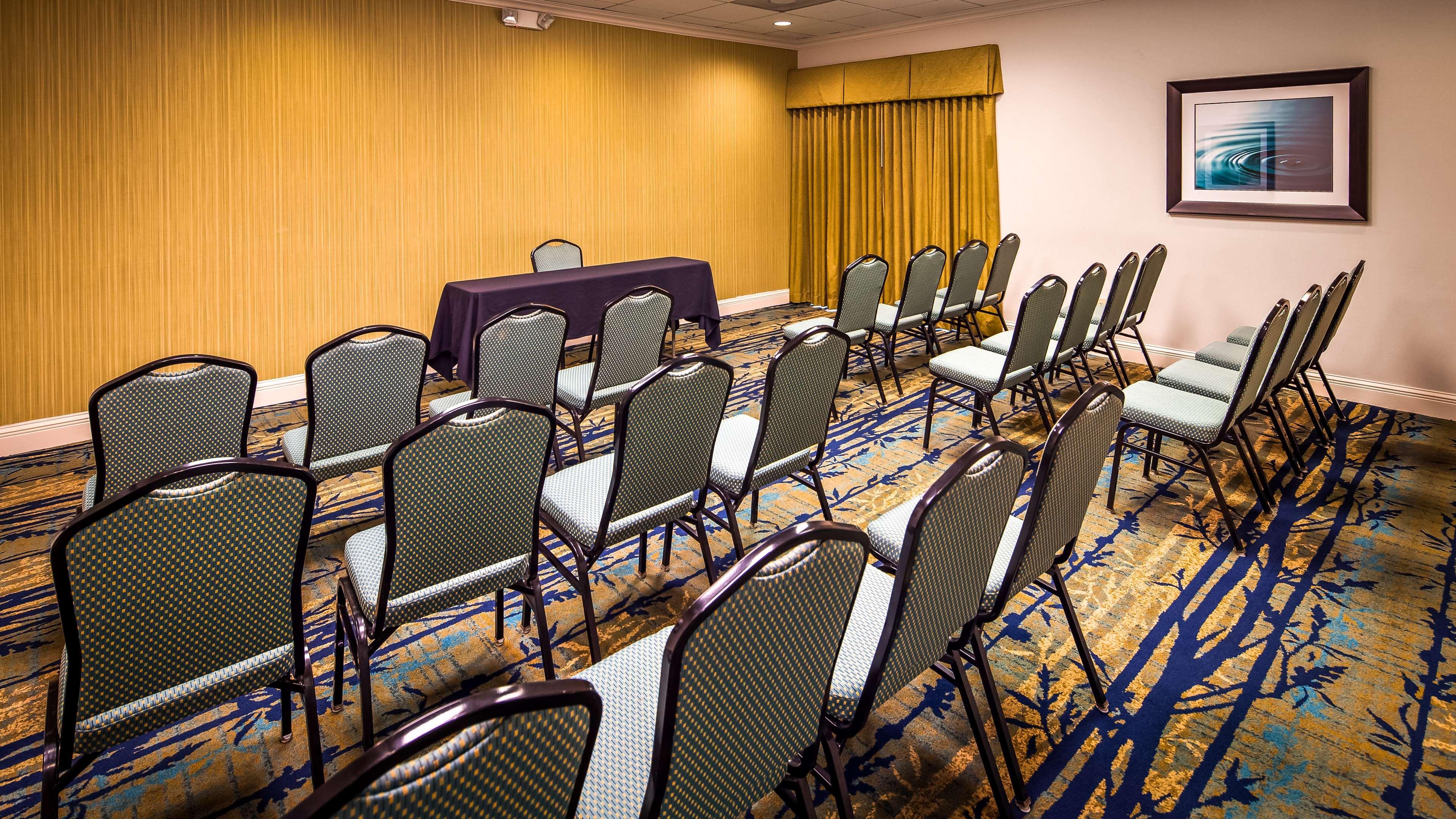 Surestay Plus Hotel By Best Western Raleigh North Downtown Εξωτερικό φωτογραφία